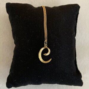 14K Gold Initial “C” Pendant Necklace | Versatile Minimal Design
